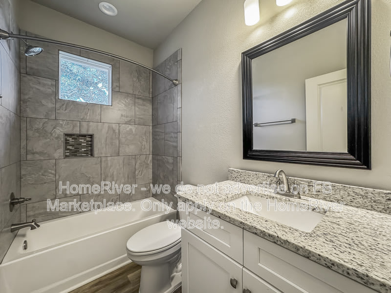 7297 Majestic Blvd – photo 3
