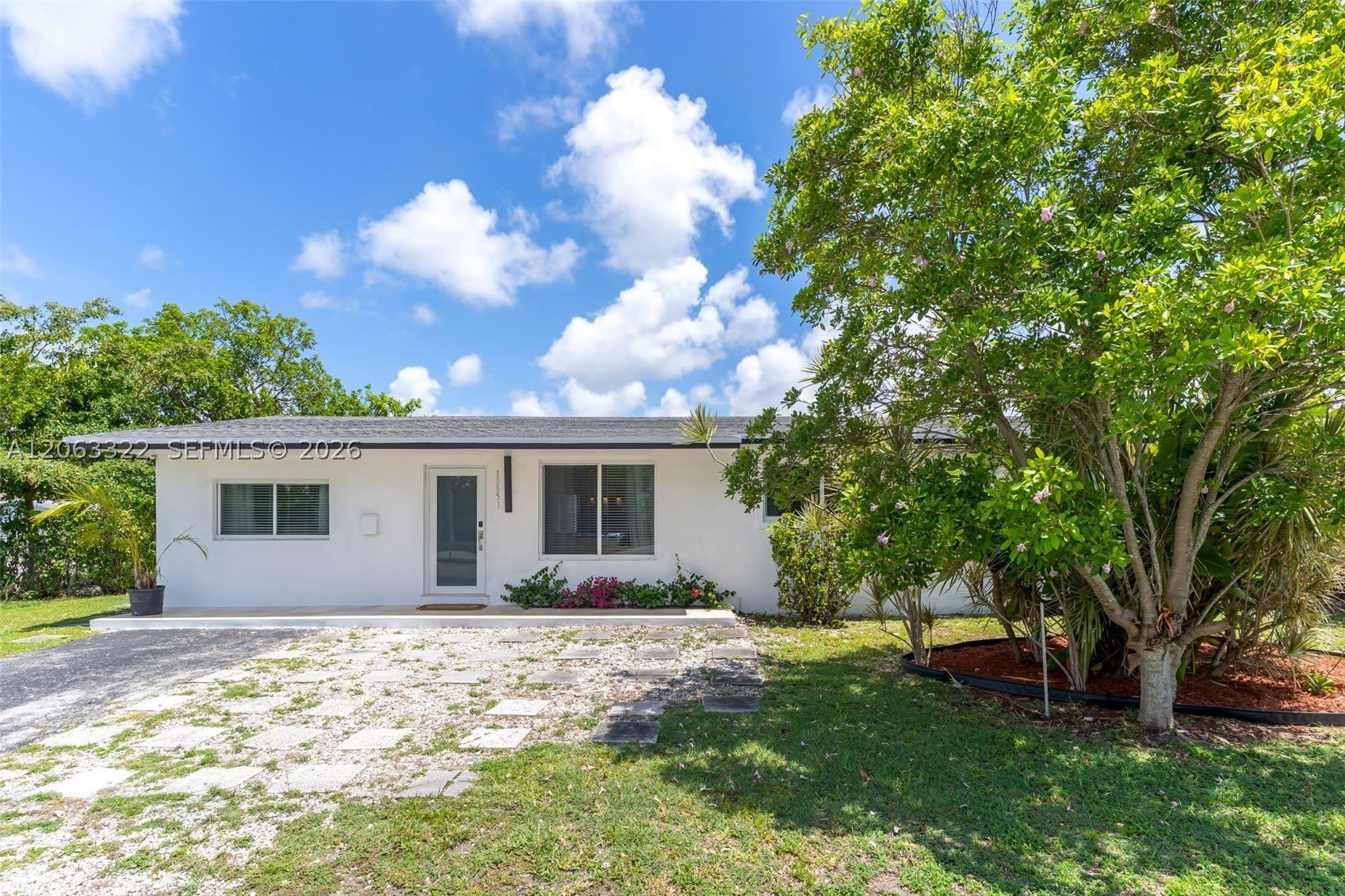 10851 SW 152nd St – photo 1