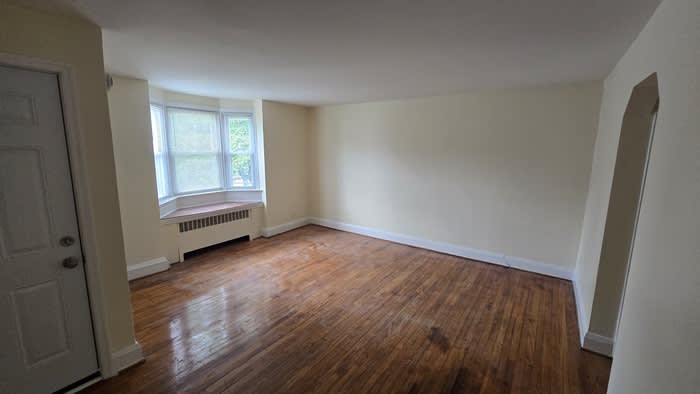 6148 Parkway Drive – photo 4