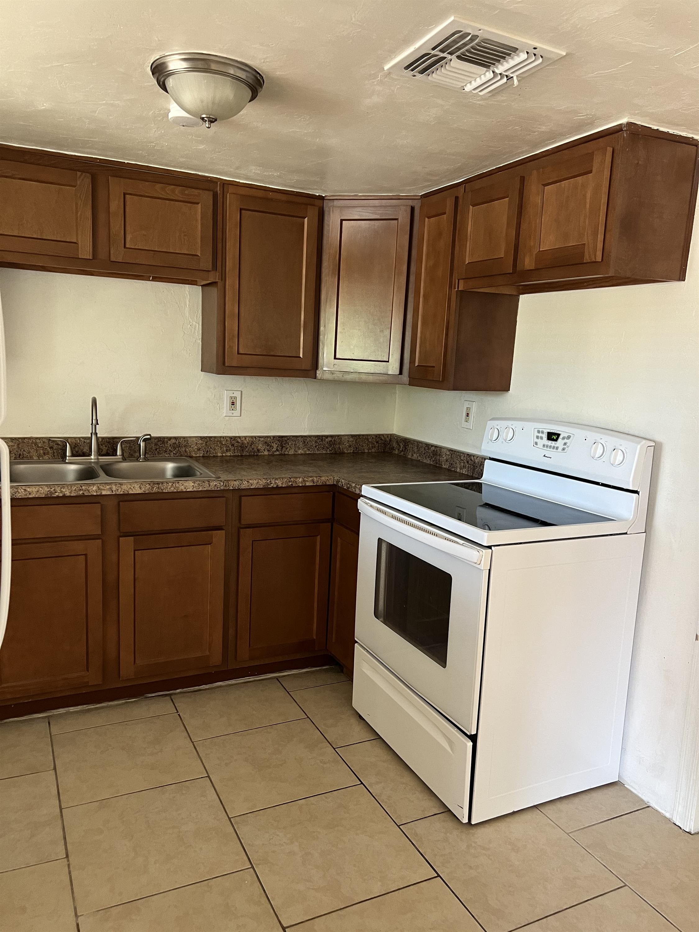 375 West 33rd Street – photo 5