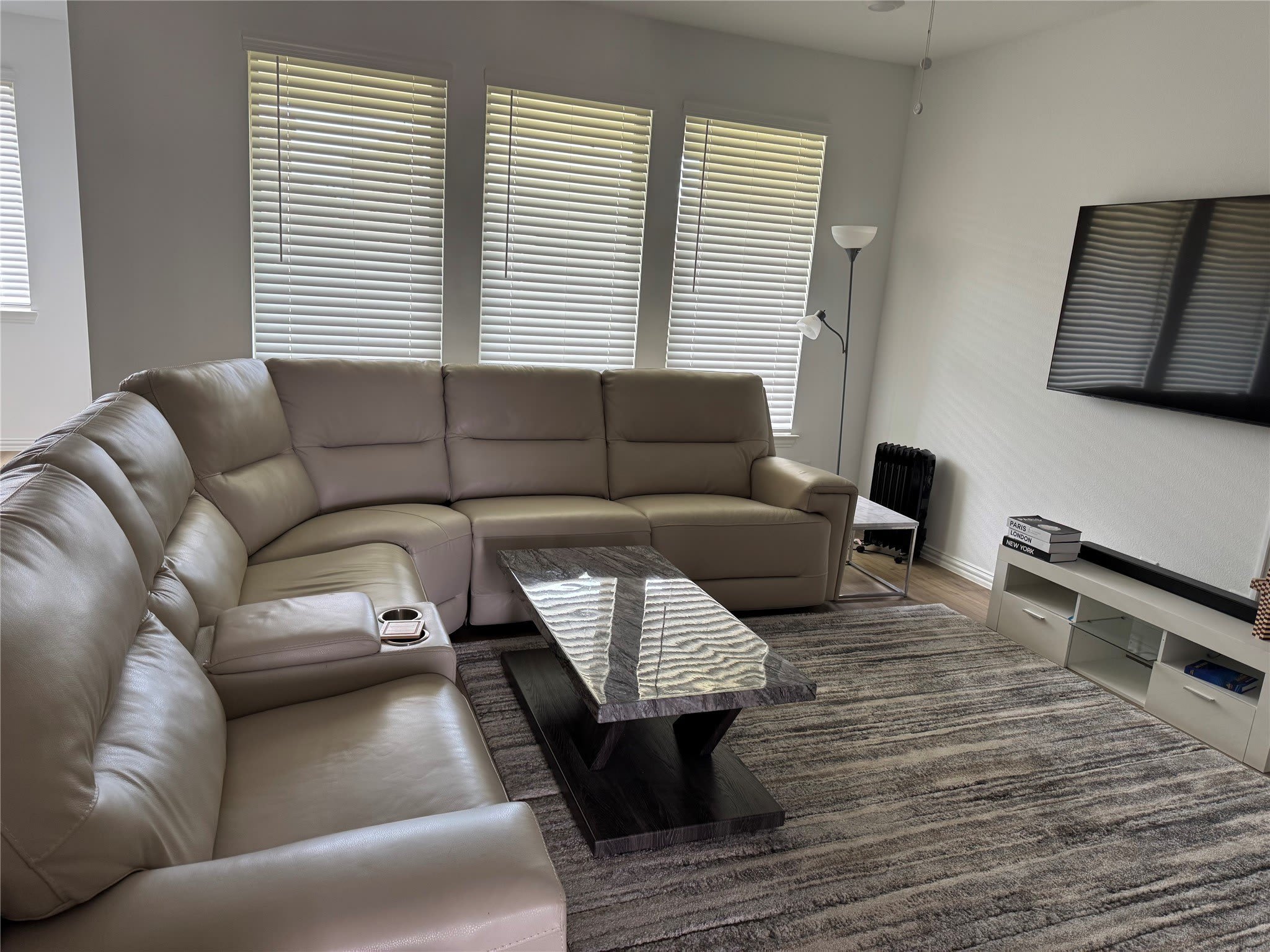 1633 Glacier Drive – photo 4