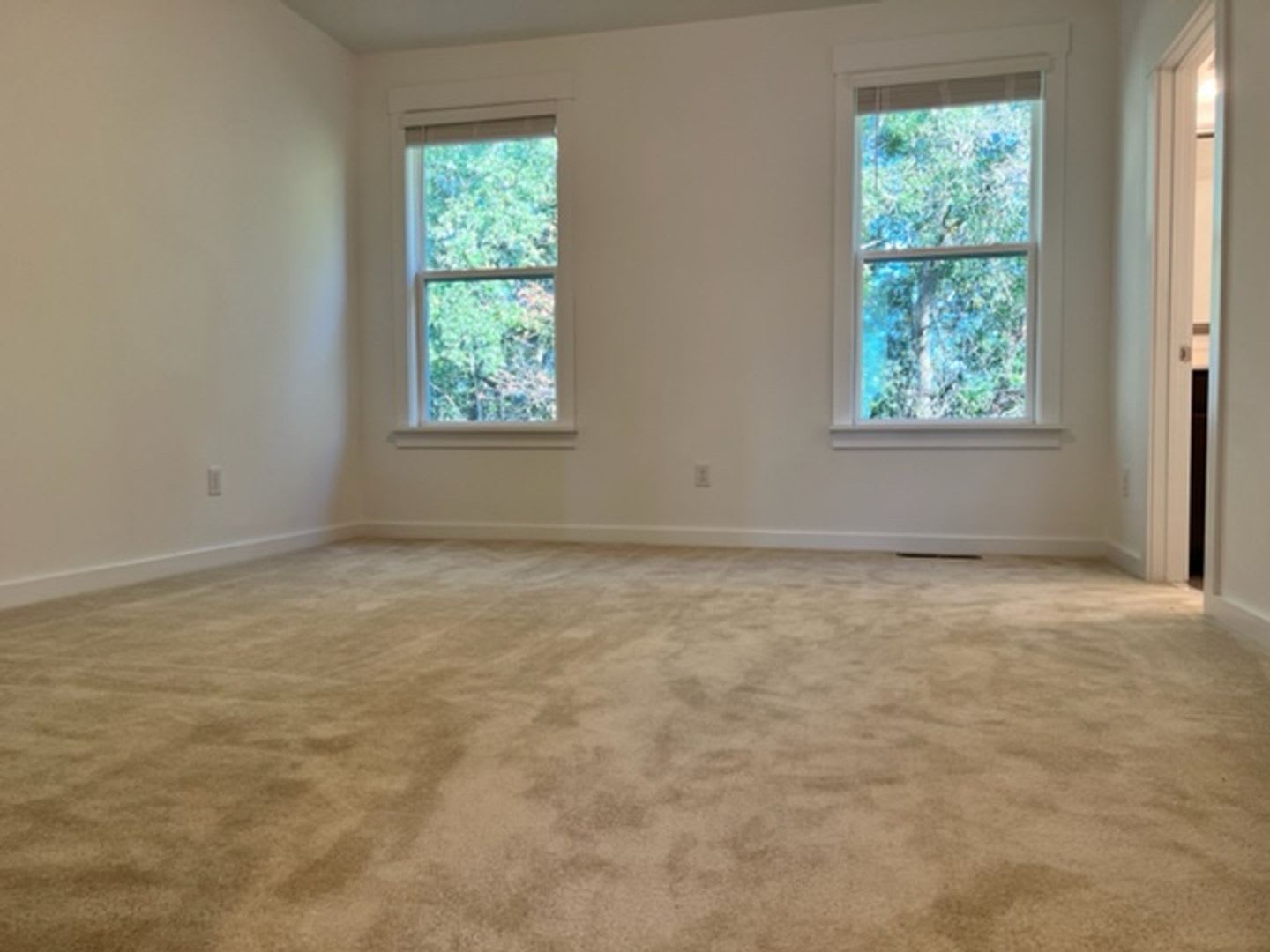 Room in 4 Bedroom Townhome at 1110 Kiernan Grove Ln – photo 5