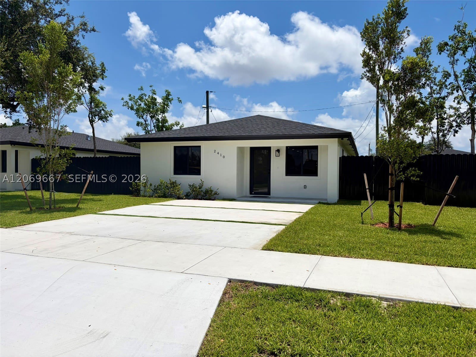 2420 Nw 154Th St – photo 4