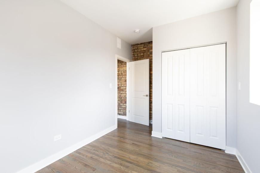 3436 North Seminary Ave. – photo 4