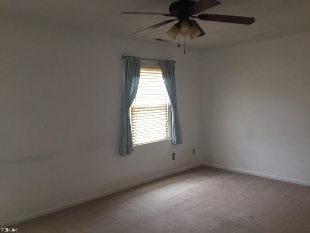 981 Colonial Meadows Way – photo 4