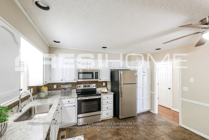 1028 Independence Court – photo 2