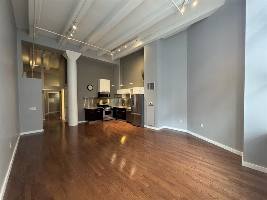 88 Kingston St. – photo 5