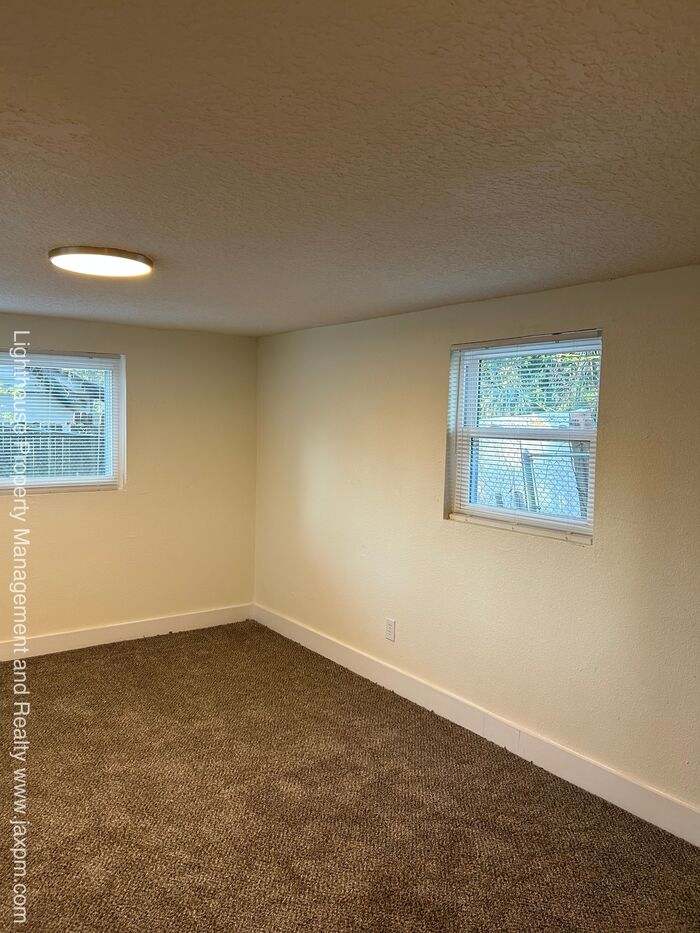 2540 Orchard Street – photo 5