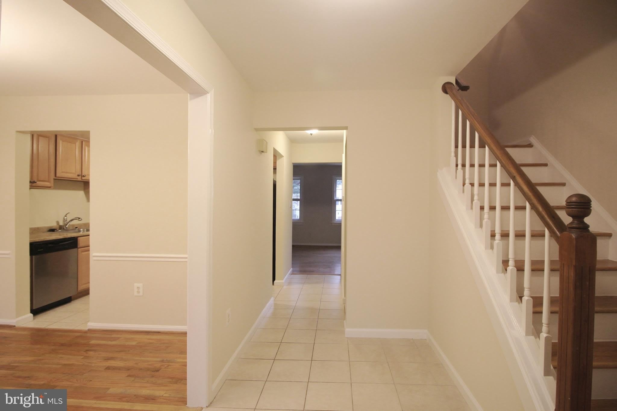 316 CHERRY Court – photo 4