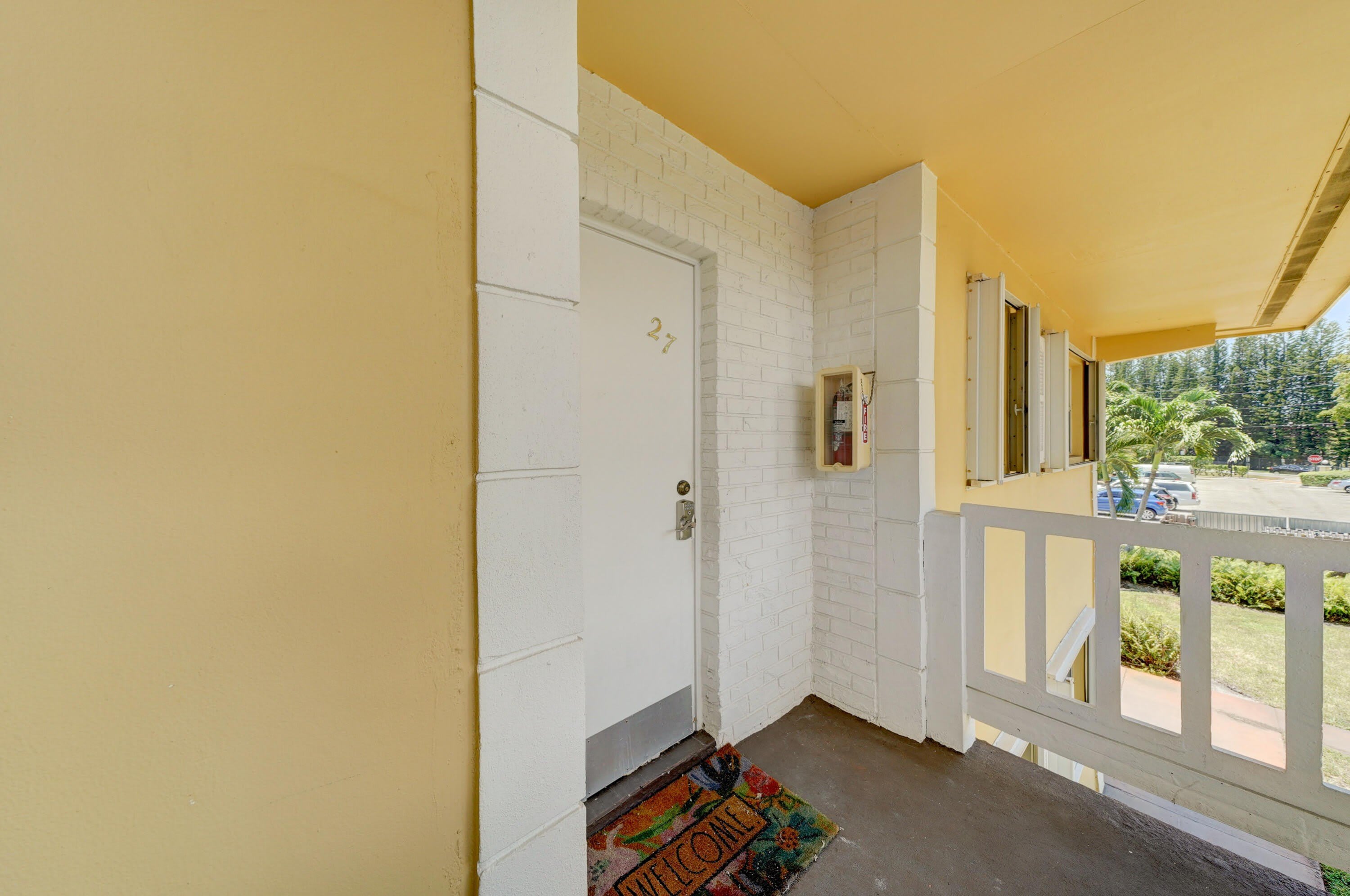 550 SE 2nd Avenue – photo 3