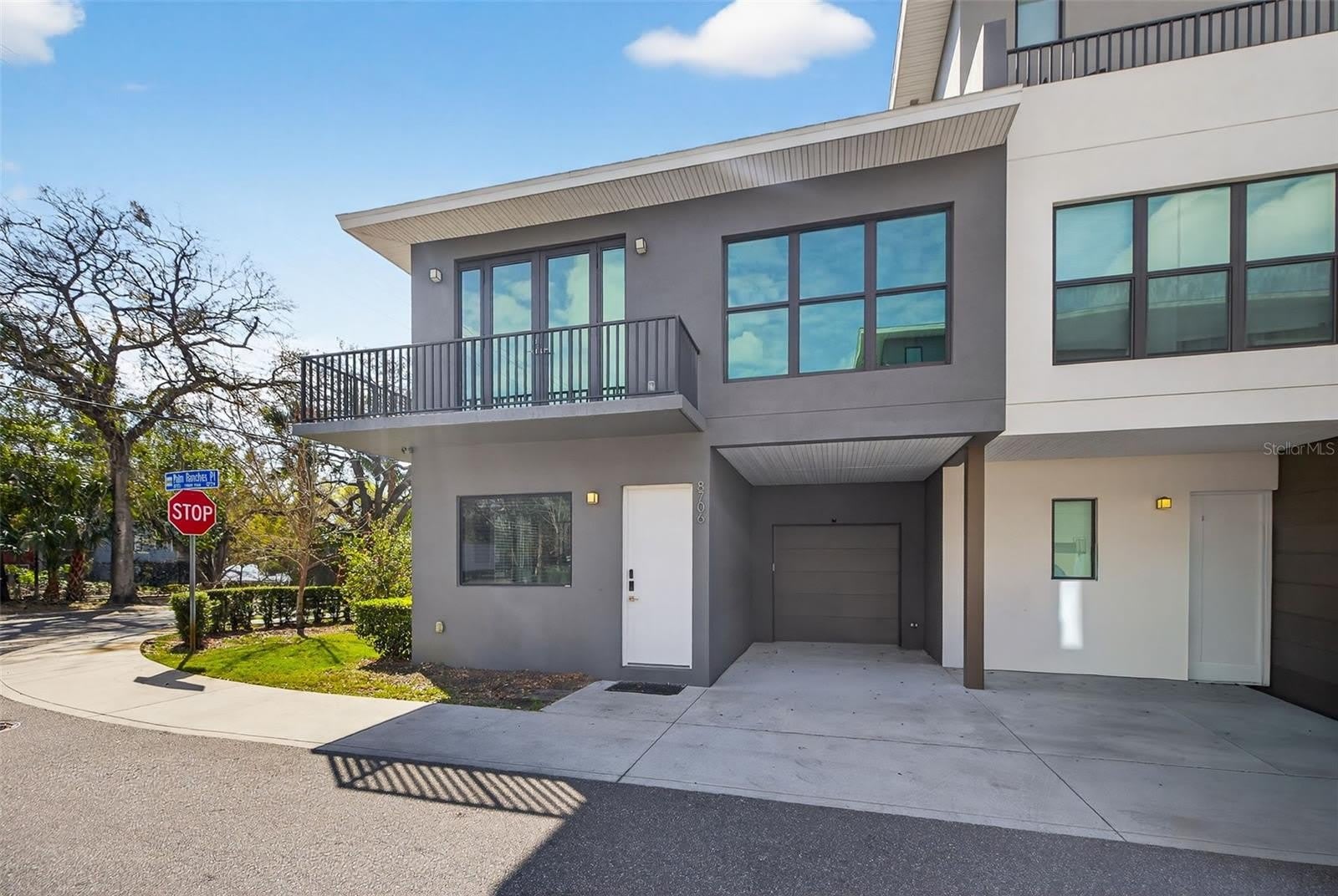 8706 PALM RANCHES Place – photo 1