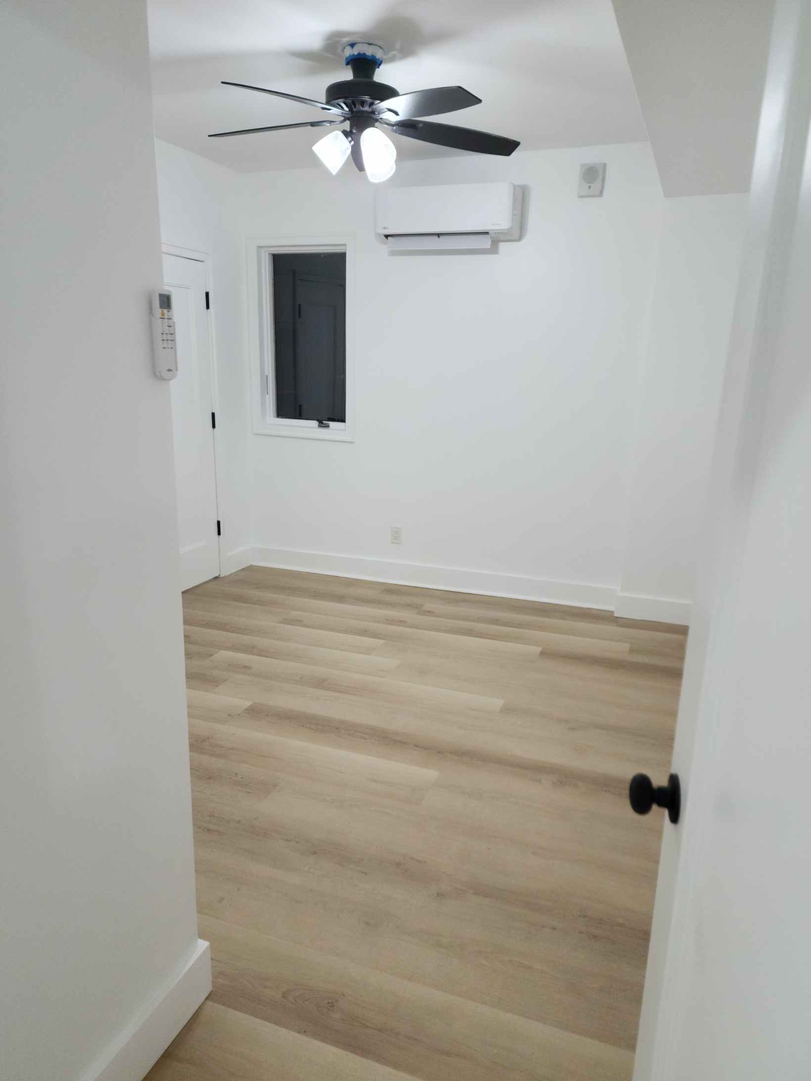 443 N Main St – photo 5