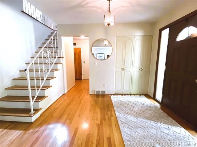 1707 Fox River Drive – photo 4