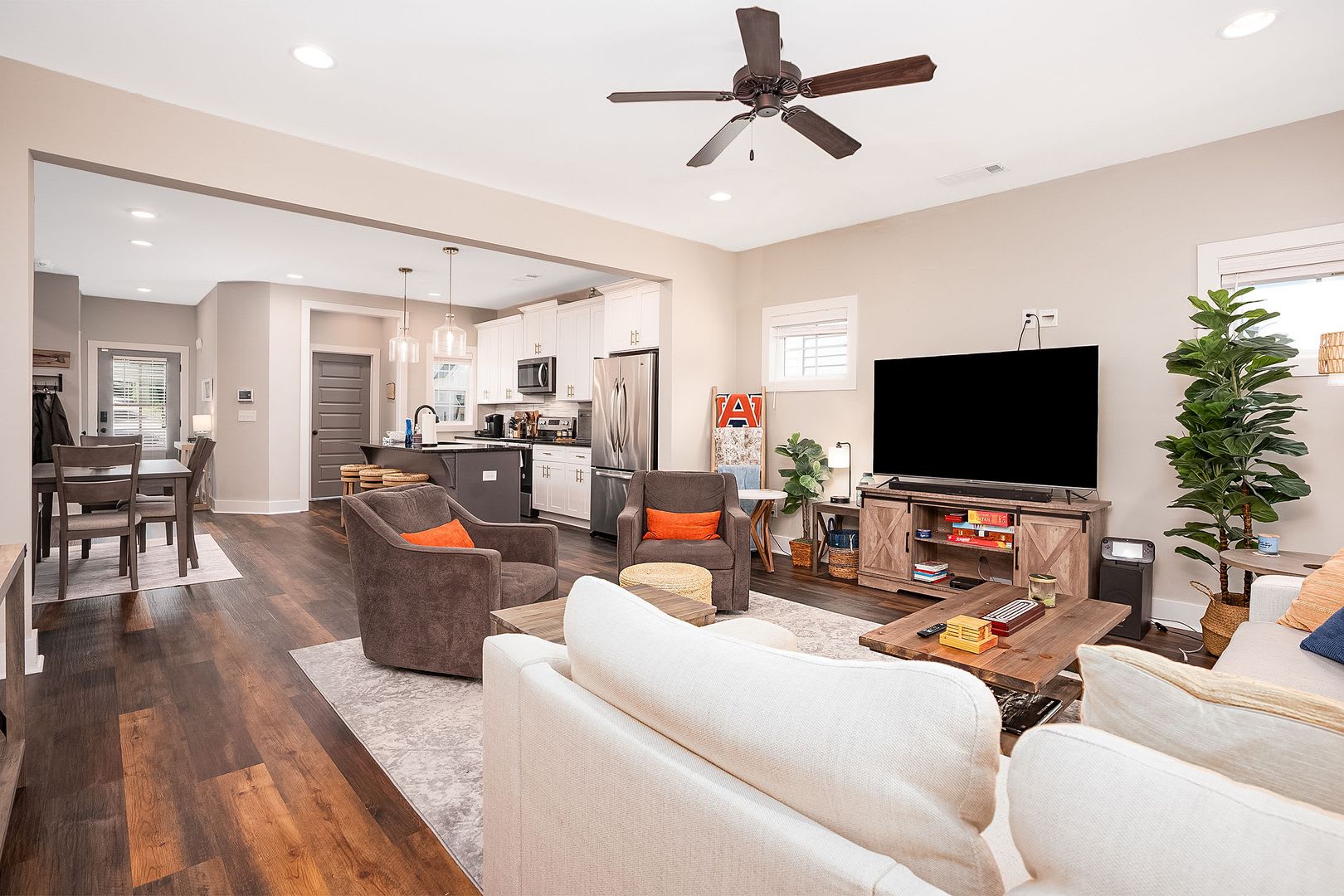 584 Piper Avenue – photo 3