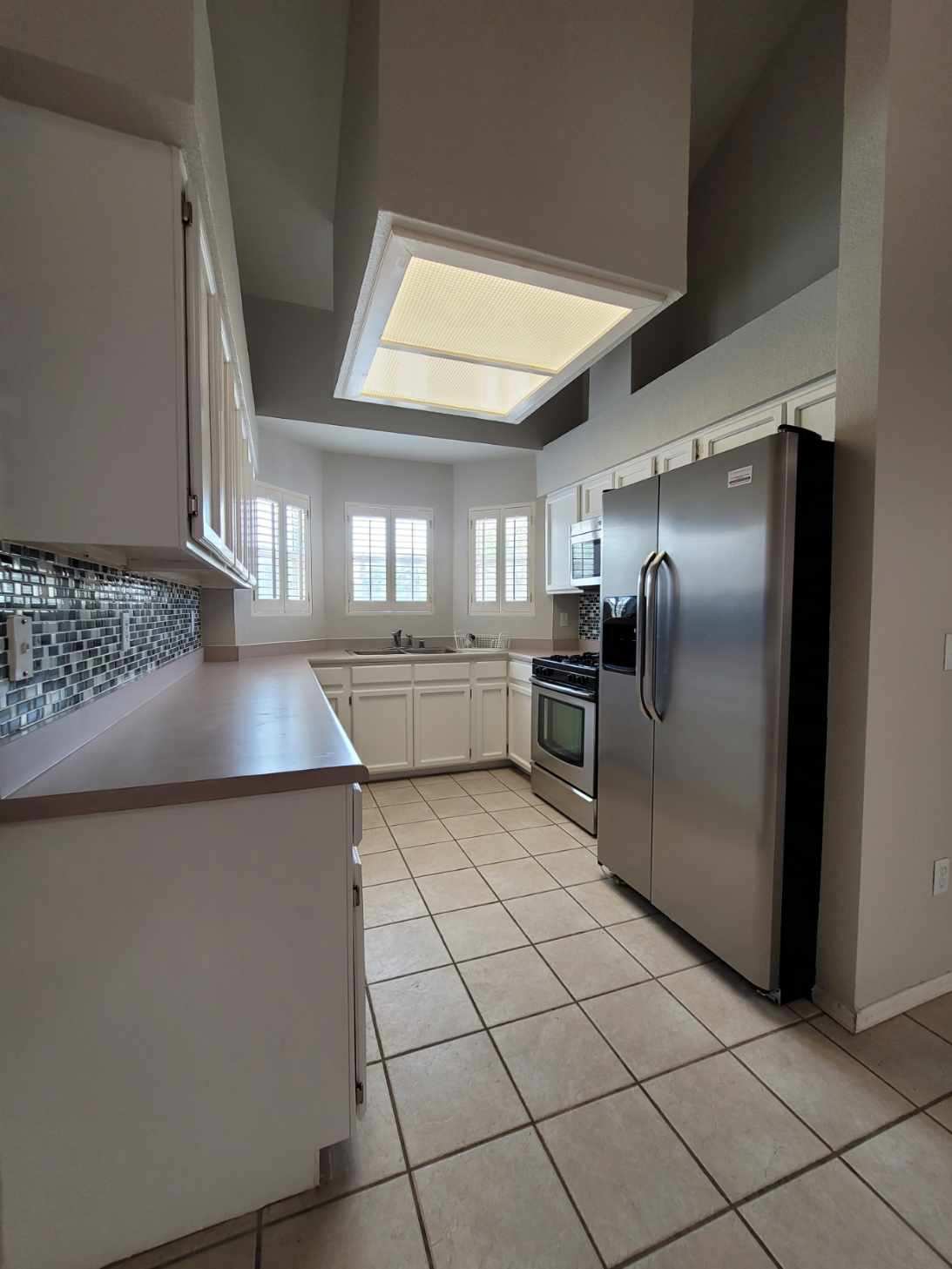 233 N Alto Mesa Dr – photo 2