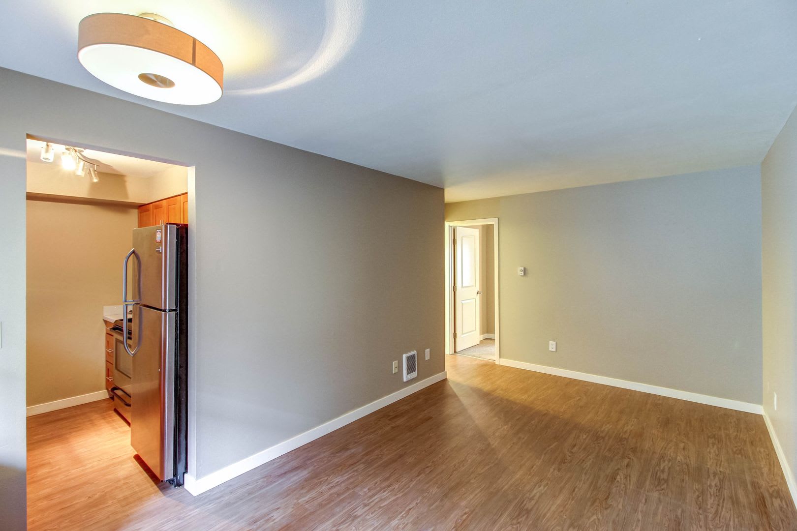 Alki 12 Apartments – photo 2