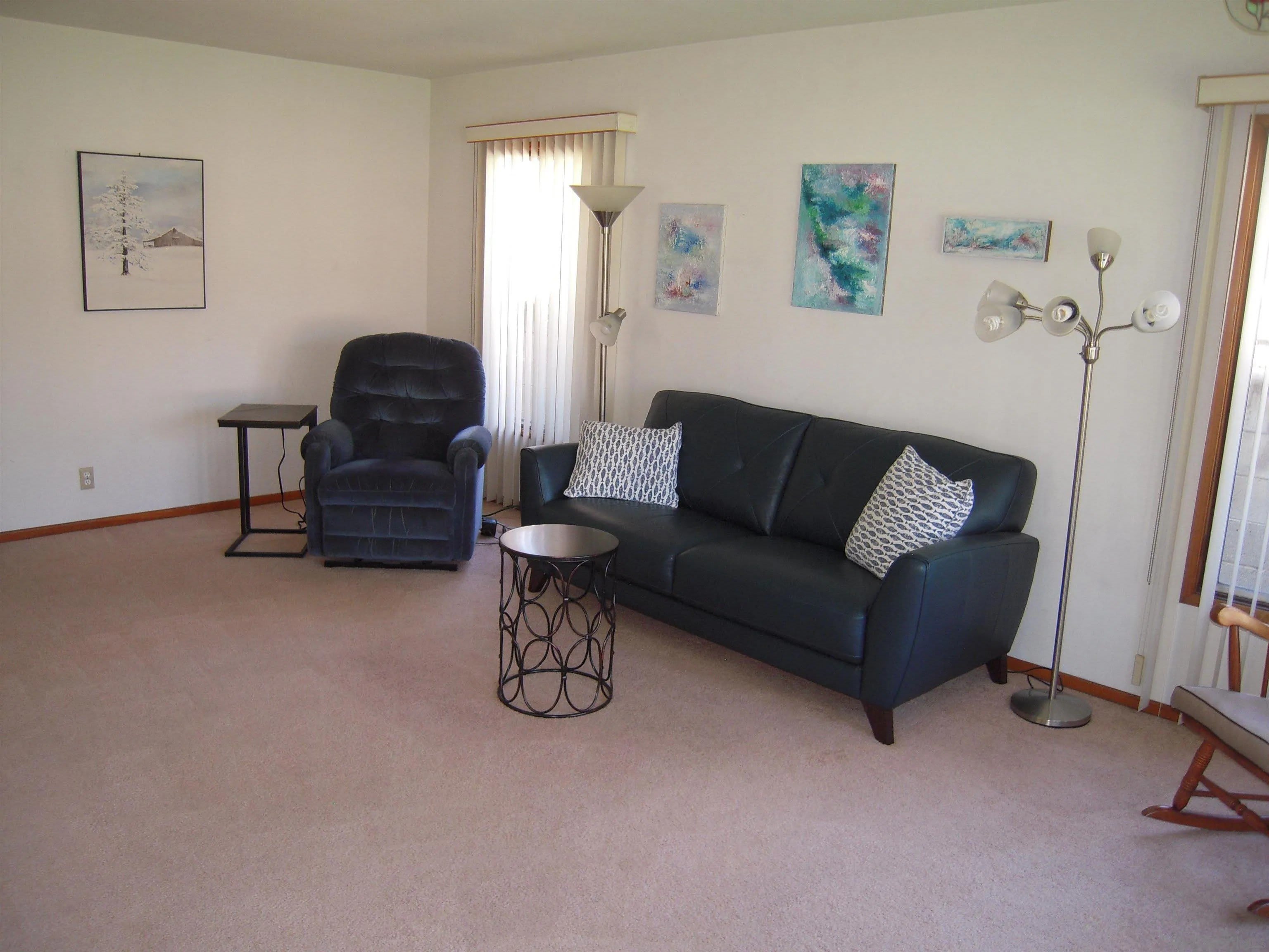 4209 Lafayette Pl – photo 2