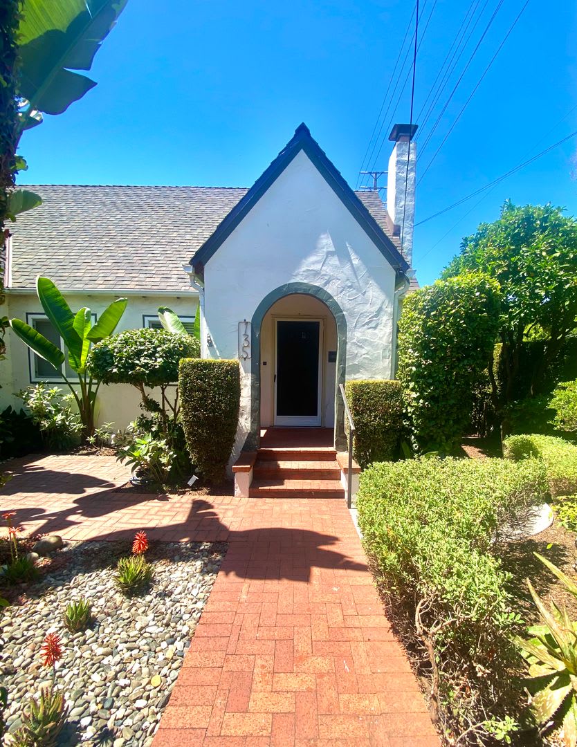 Santa Barbara Lower Eastside Duplex Unit – photo 1
