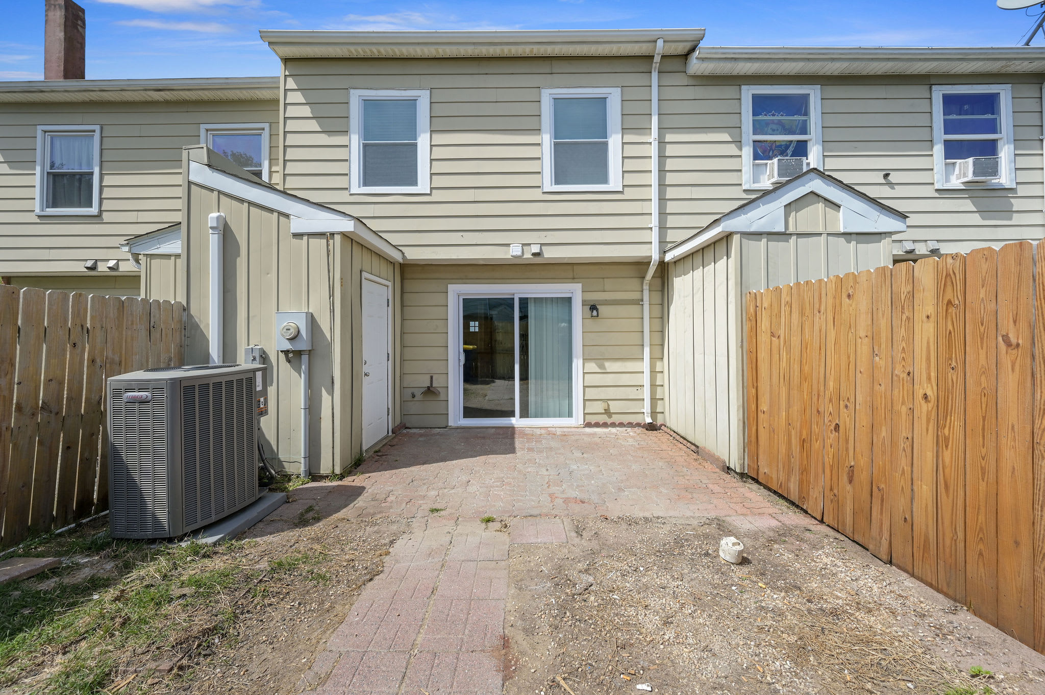 1192 Madison Court – photo 2