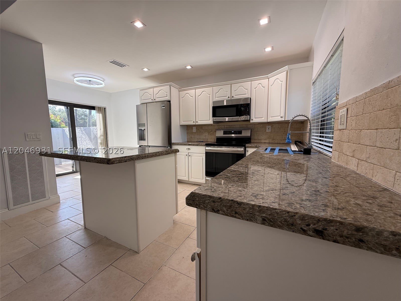 20910 Estada Ln – photo 4
