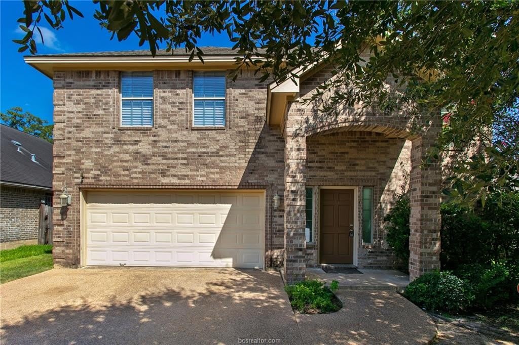 2212 Brougham Place – photo 2
