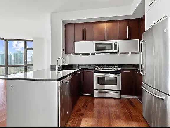 103 Jay St Apt 2 – photo 4