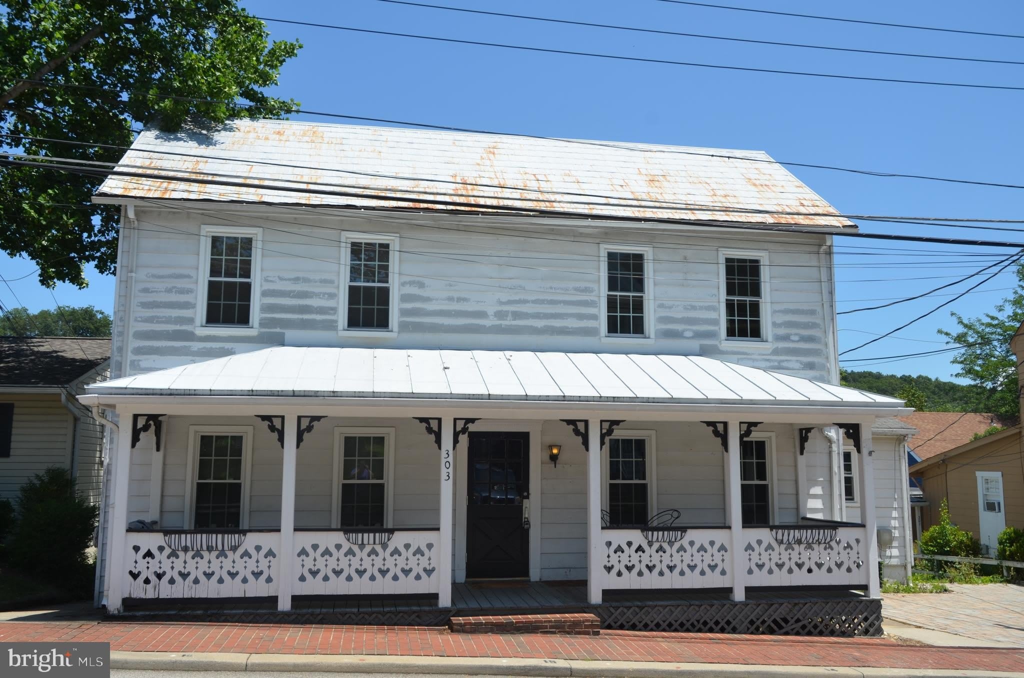 303 COMMERCE Street – photo 1