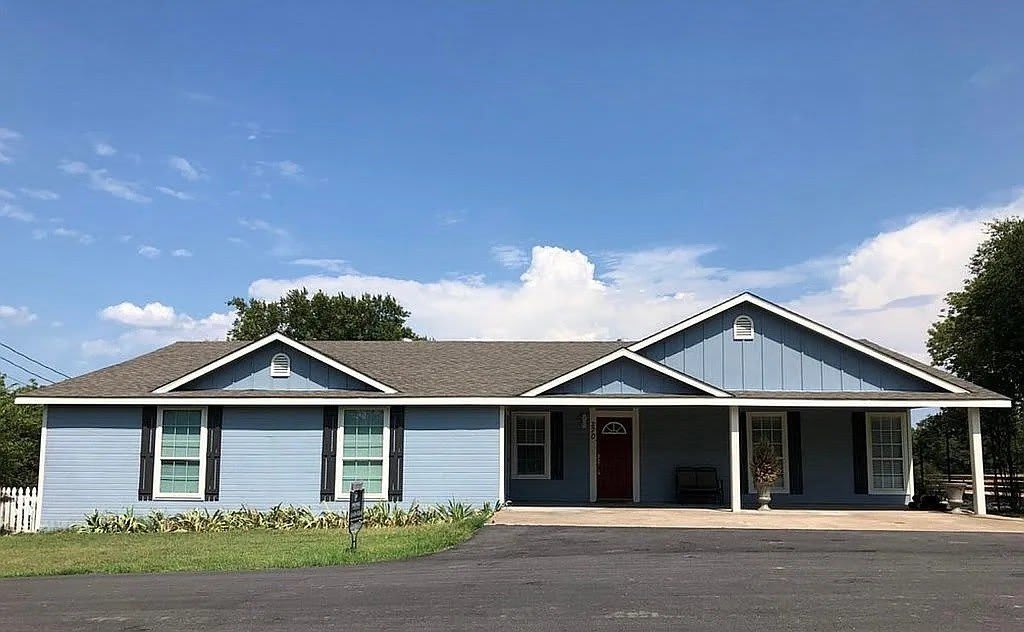 270 Butcher Point – photo 1