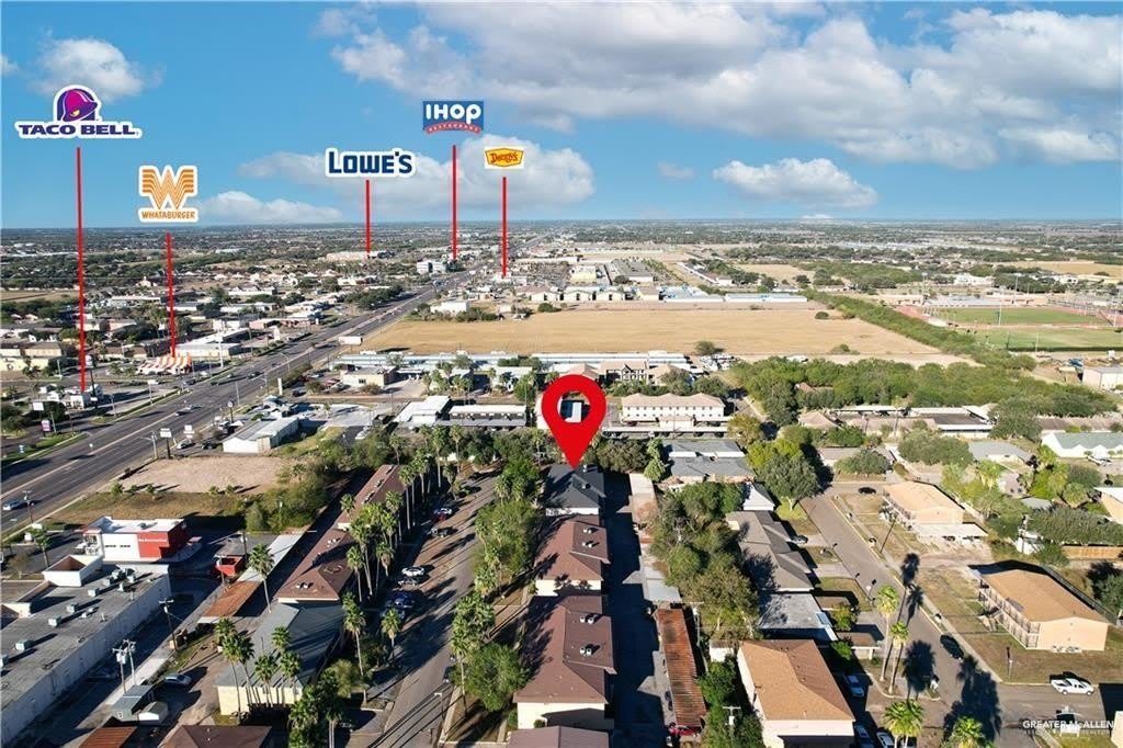 1701 McIntyre Street – photo 3
