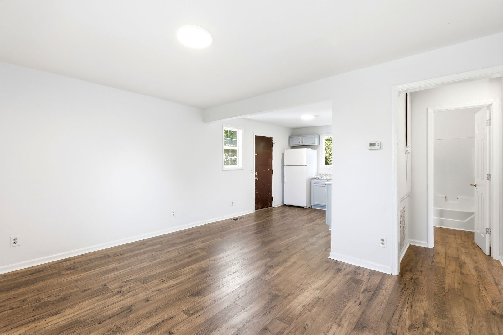 Cozy 2-Bedroom Home Near Downtown Wilmington – photo 5