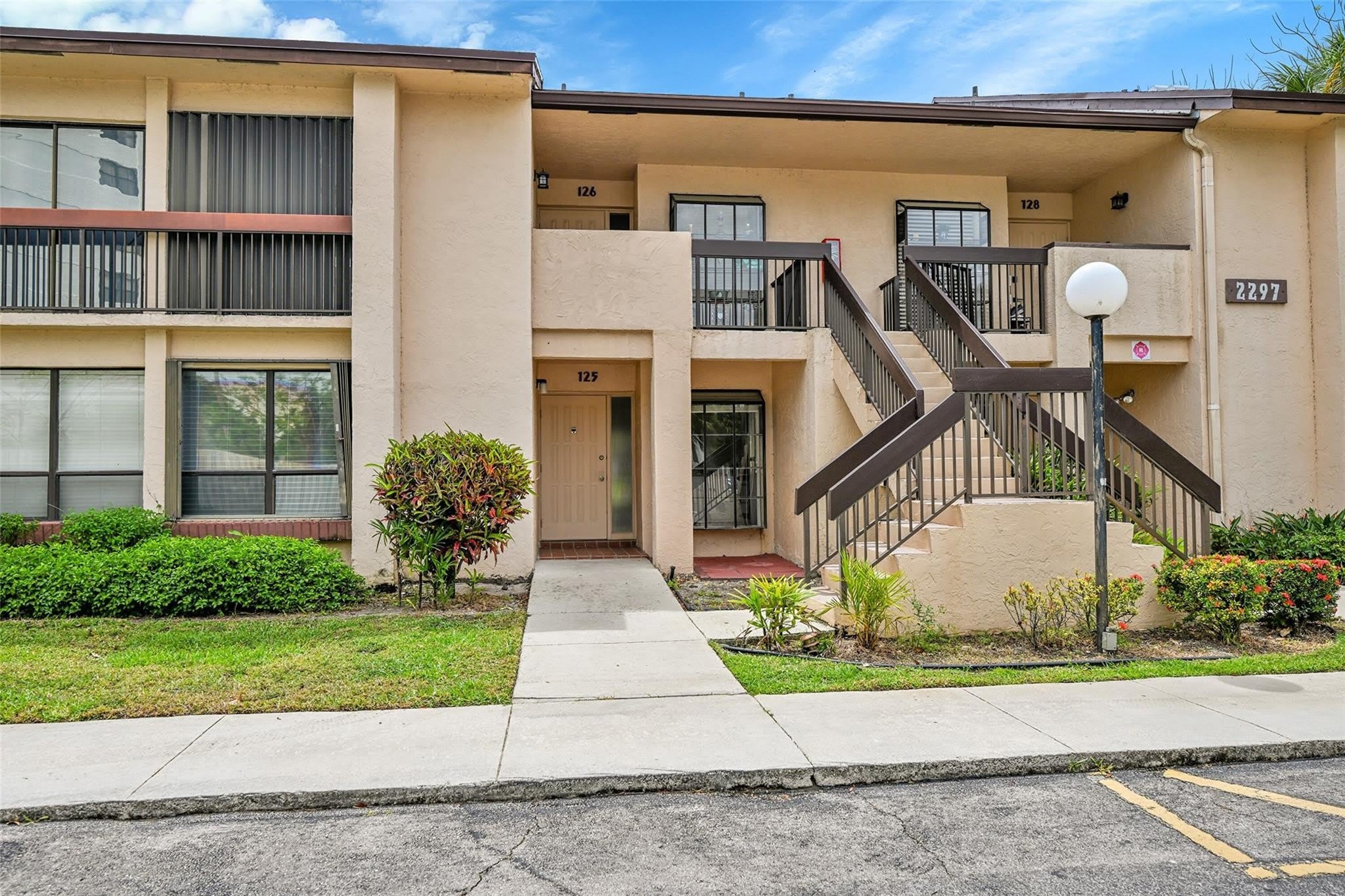 2297 SW 15th Street – photo 3
