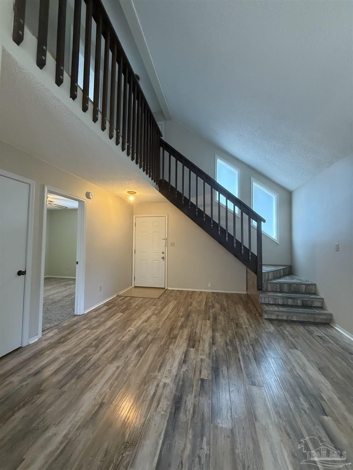 3004 Cedarwood Village Ln – photo 2