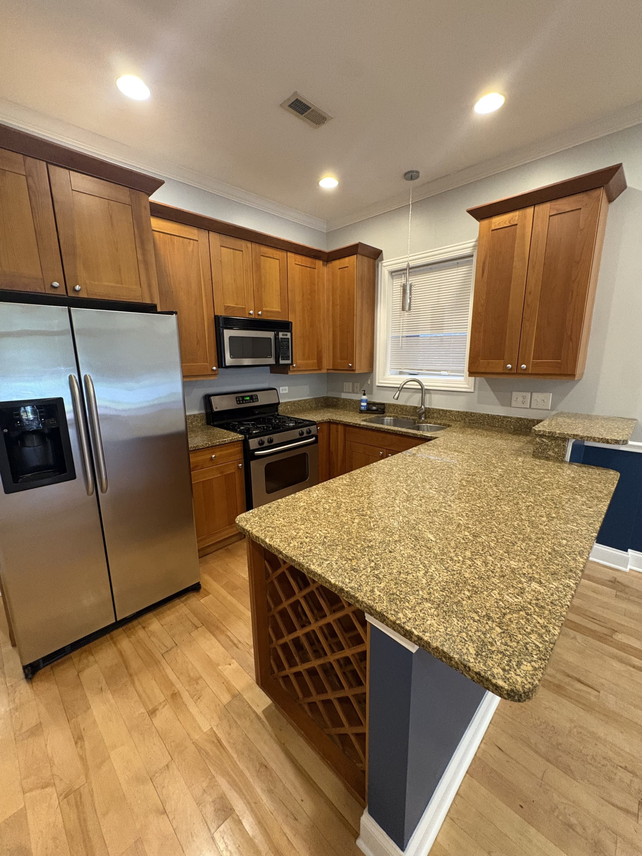 4218 South King Drive2N – photo 3