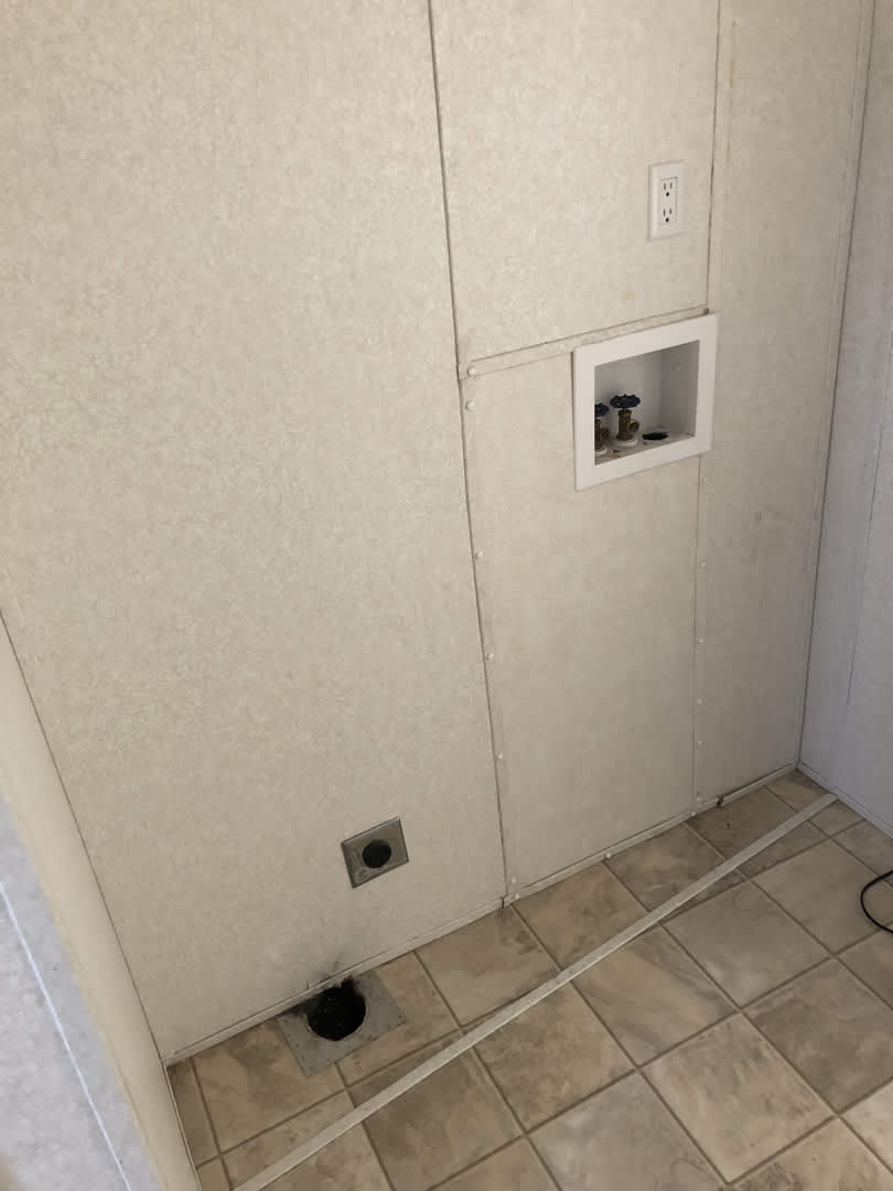 Trailer for Rent in Belfield – photo 1
