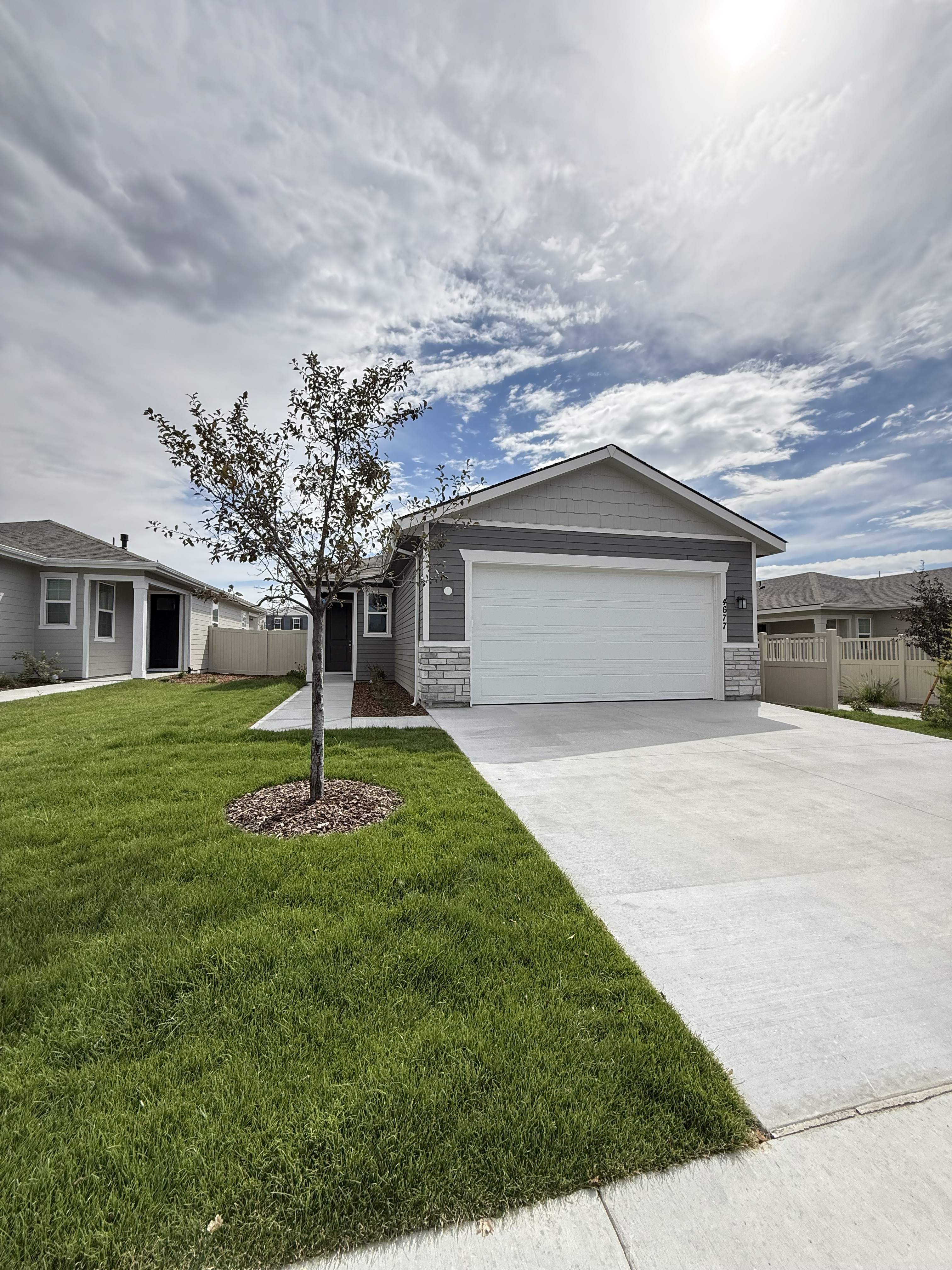 4677 W Quarterhorse Dr – photo 1