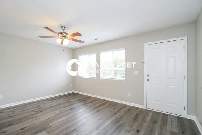 5712 Fisherman Drive – photo 2