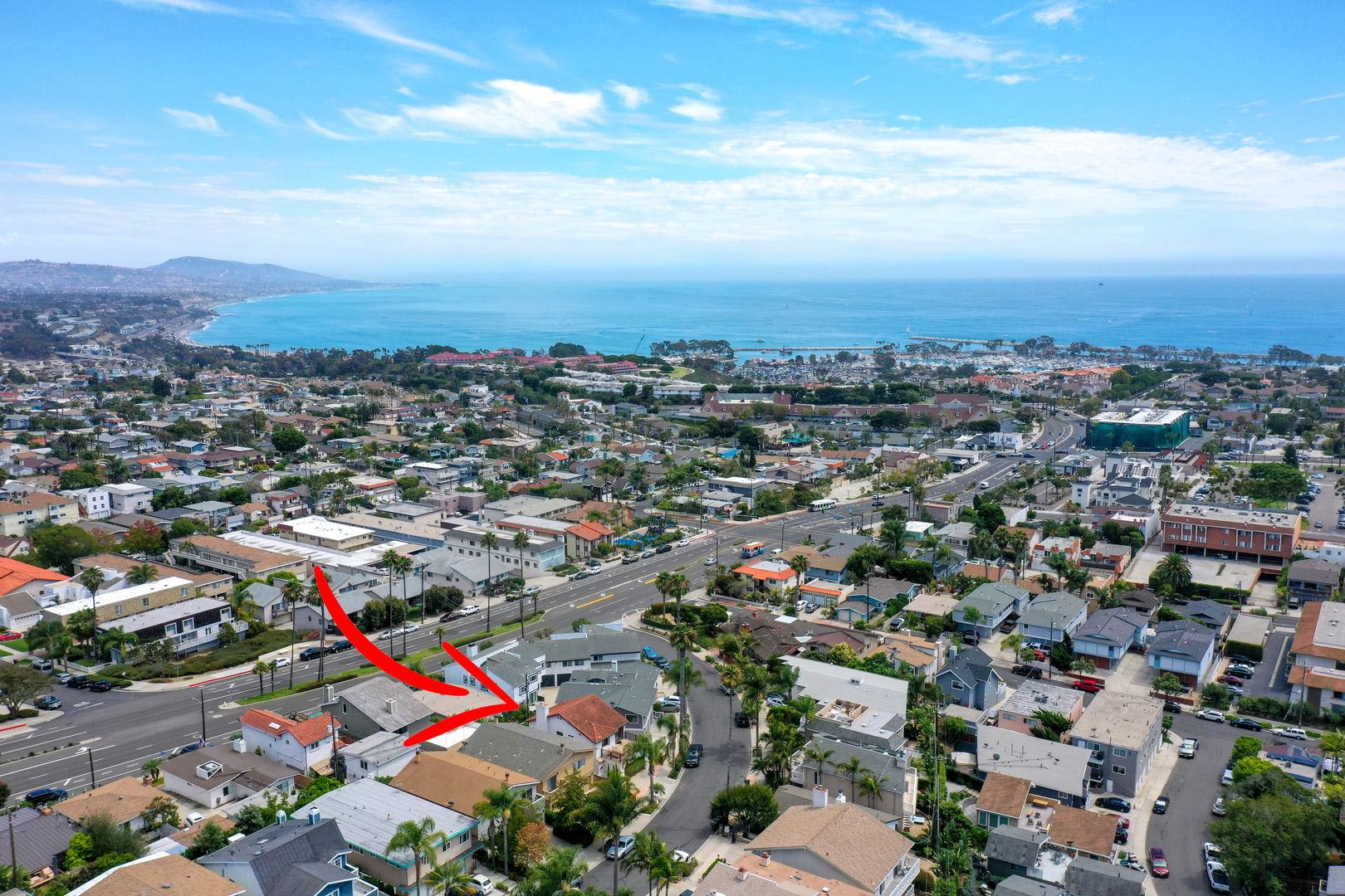 Exquisite beach home with Ocean and Harbor activities abound! – photo 3