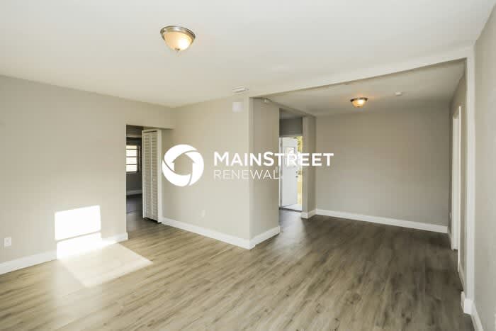 2910 Northwest 70th Terrace – photo 3