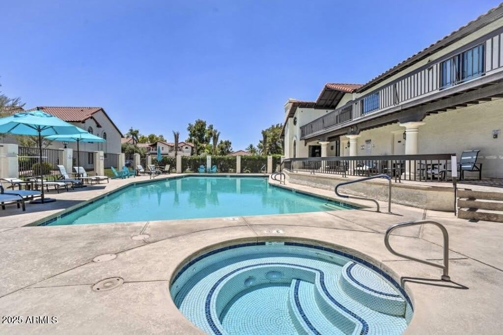 11011 N 92nd Street – photo 2
