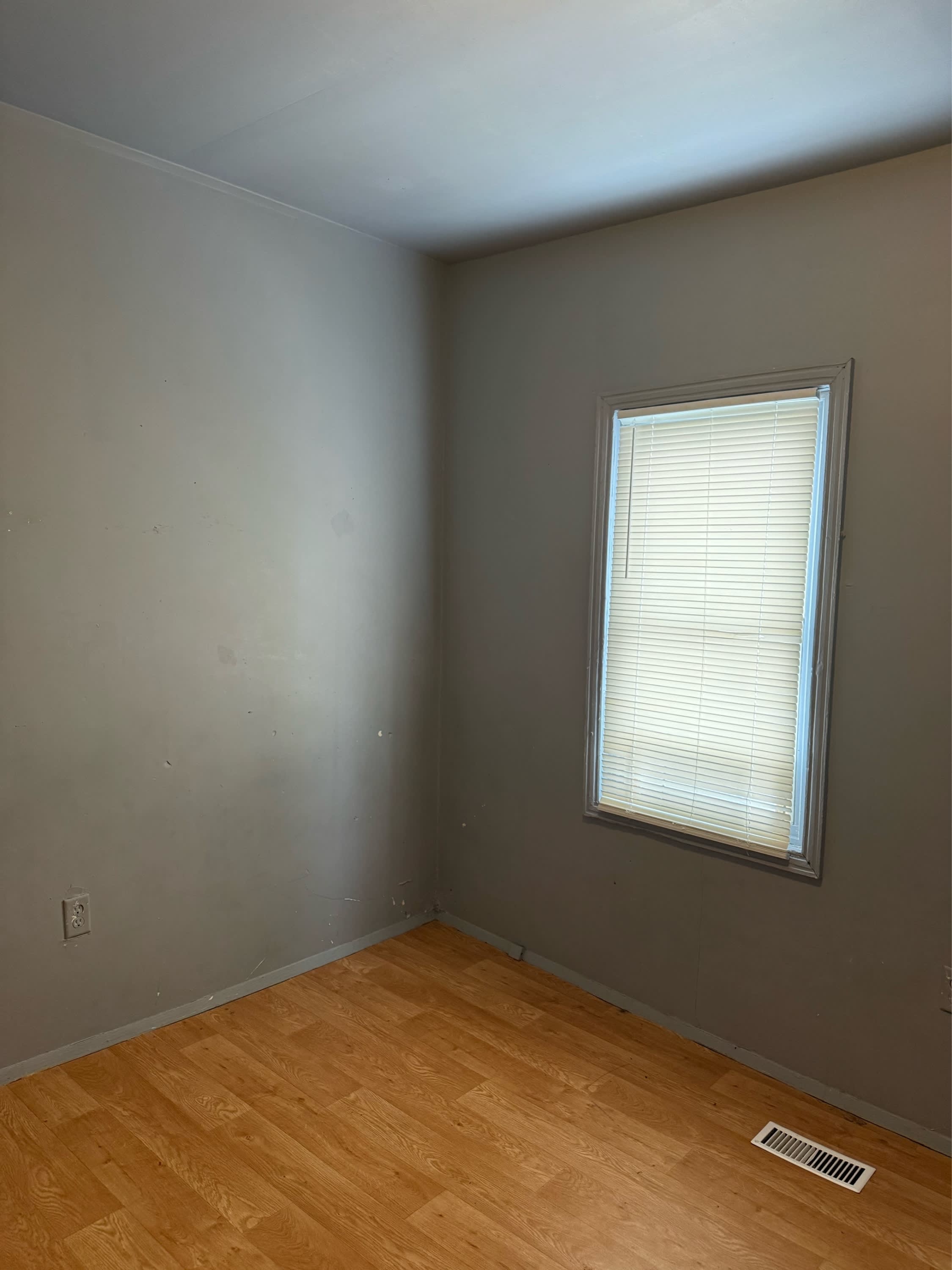 1124 Dudley Avenue – photo 5