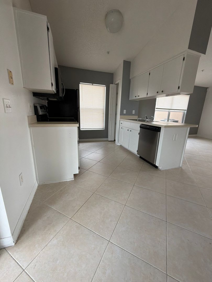 13855 Glasser Ave – photo 3