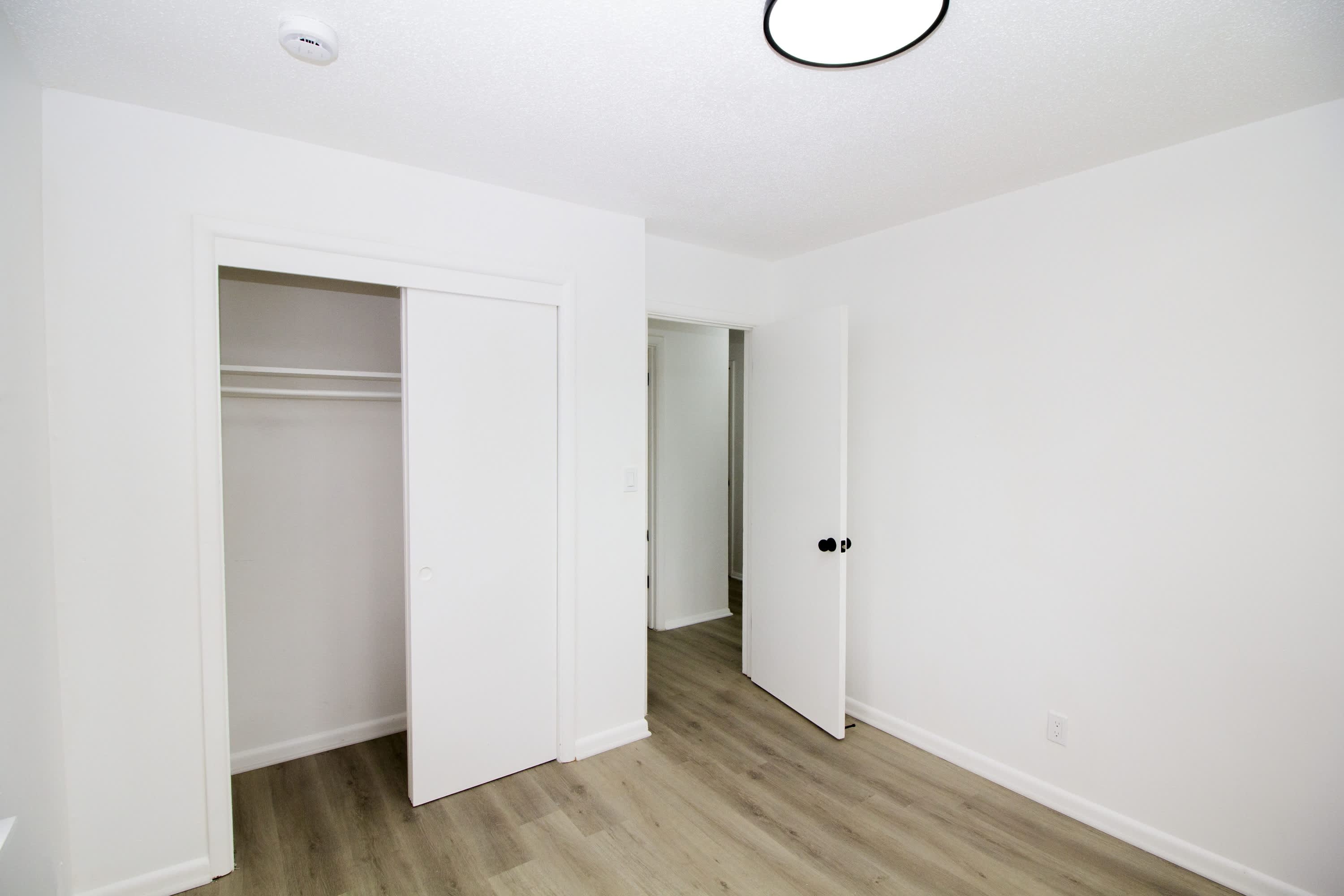 112 Hollywood Boulevard – photo 4