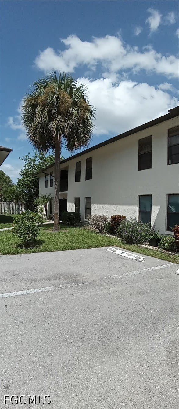 2135 Crystal Drive – photo 3
