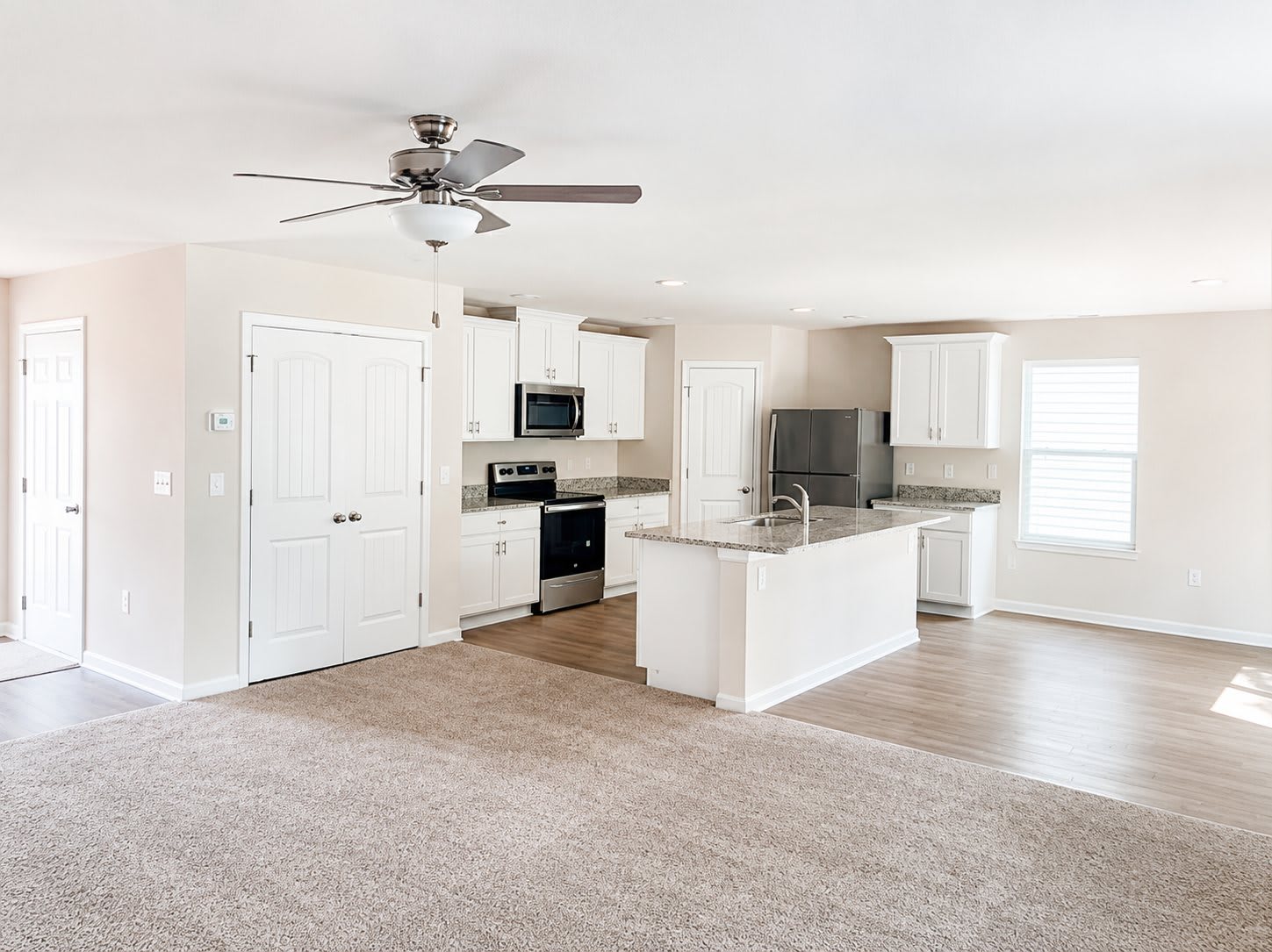 529 Hawley Street – photo 4