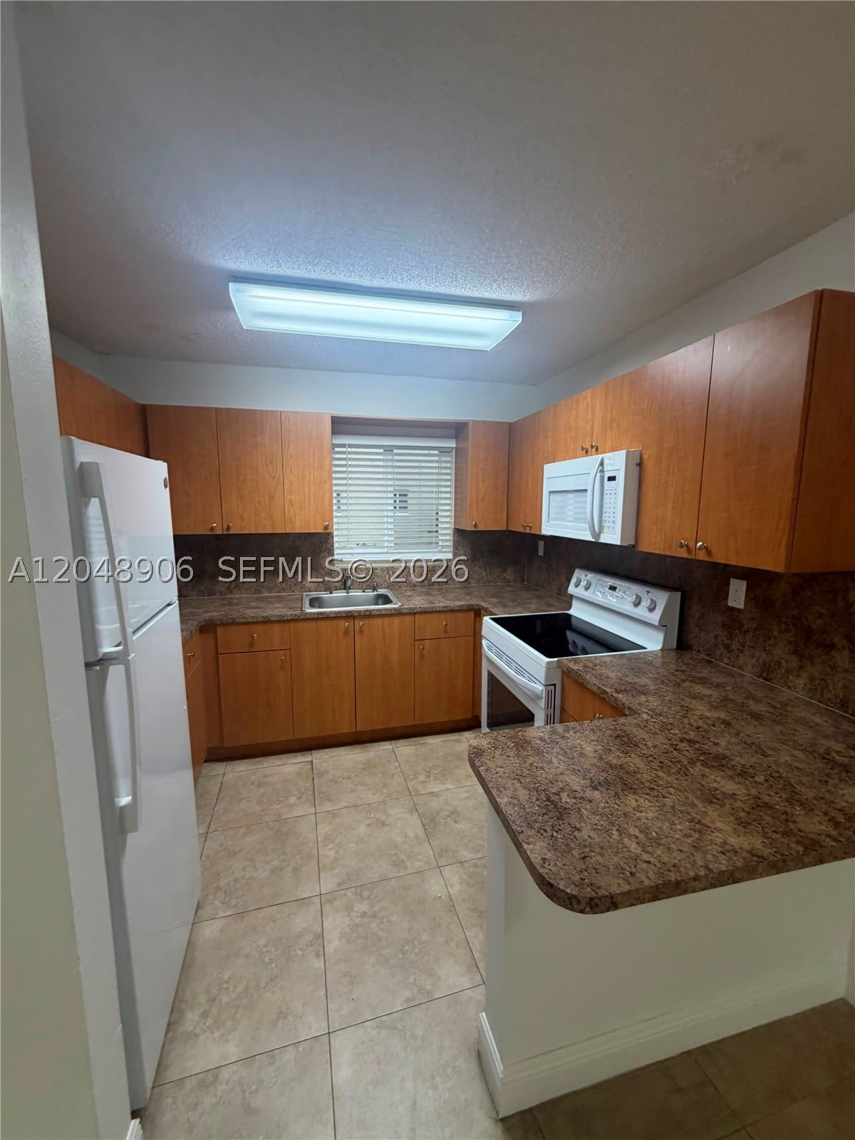 1650 W 44th Pl – photo 2