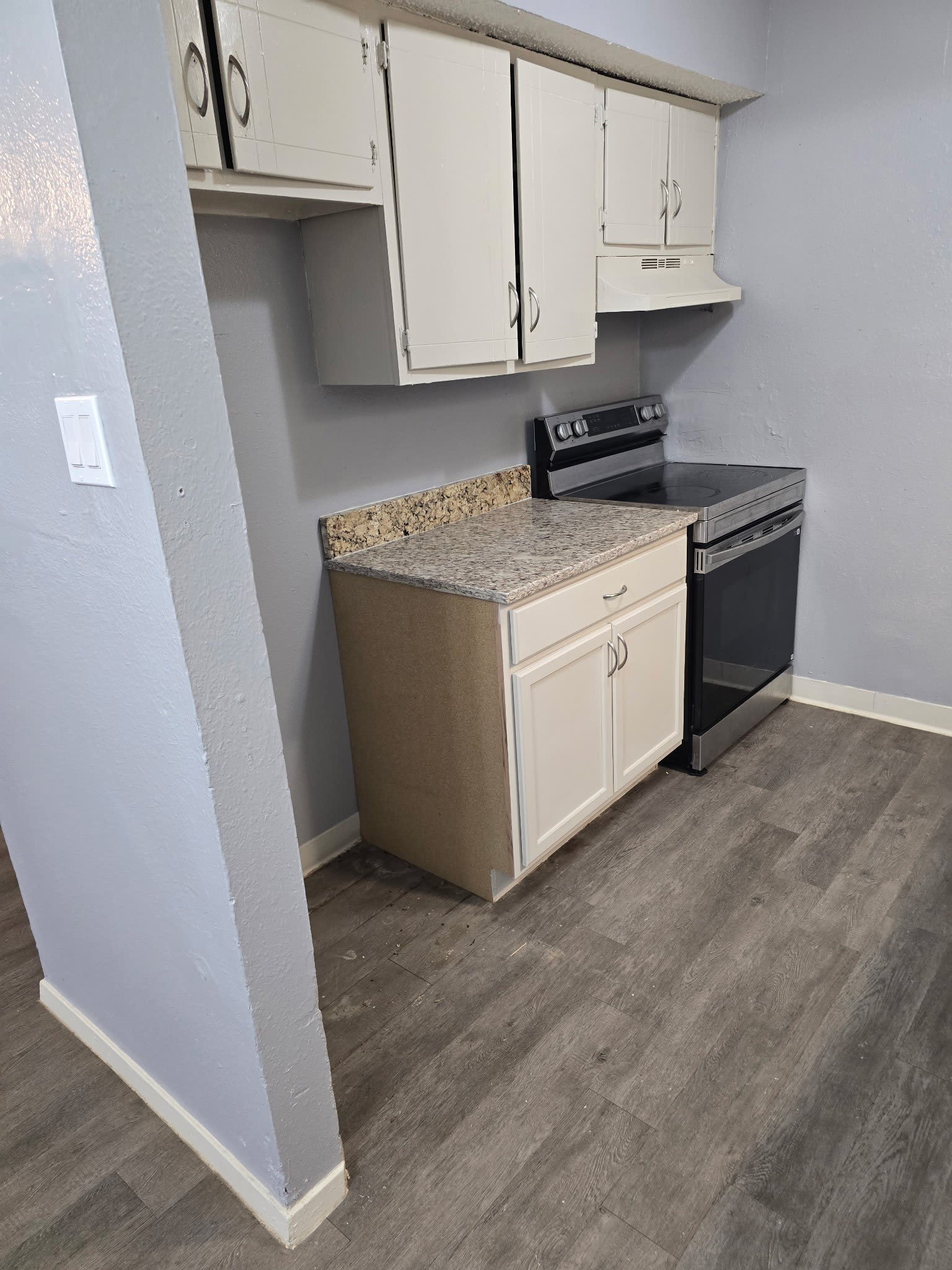 718 S Main Street – photo 5