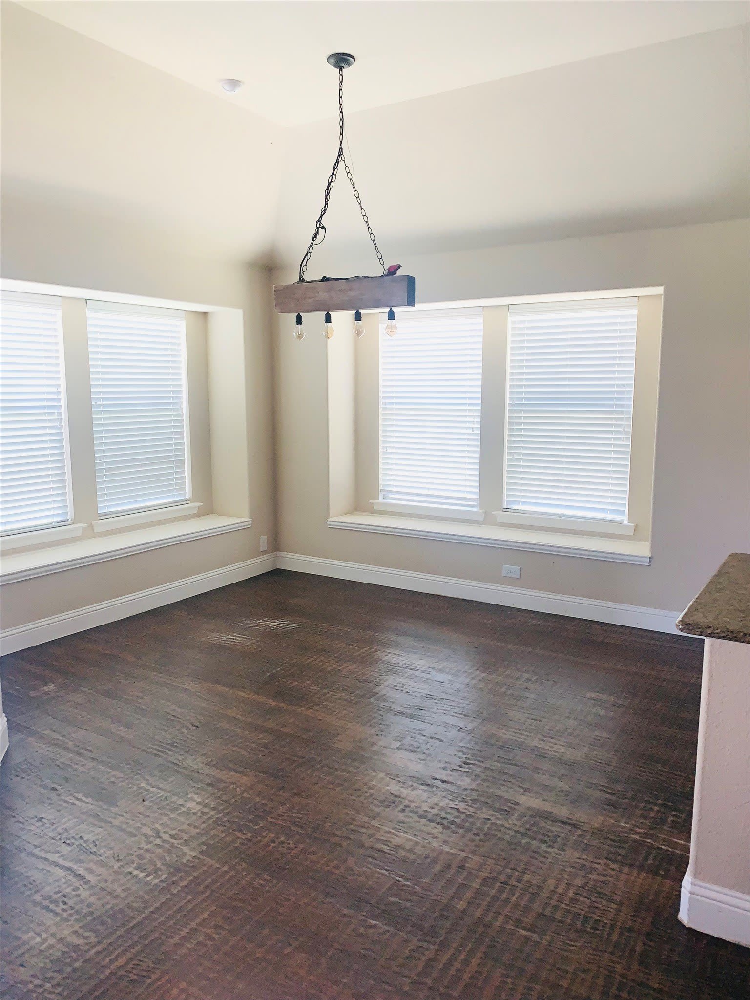 3501 Holly Road – photo 3