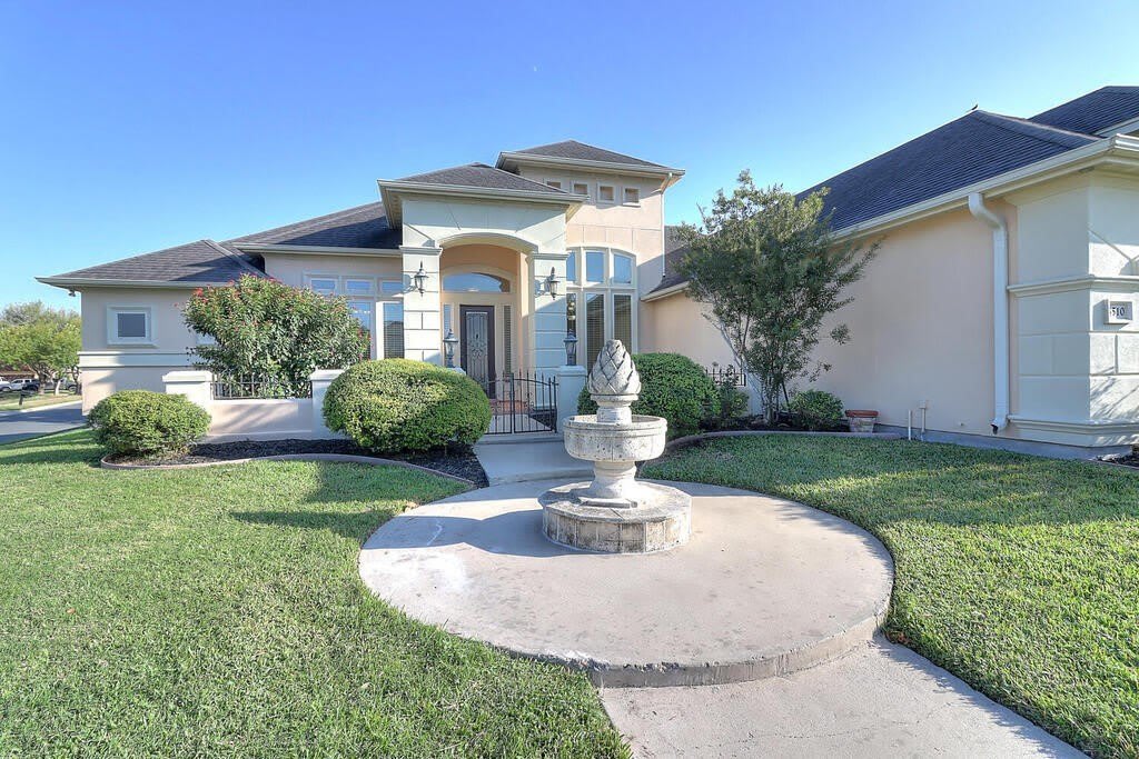 4510 Thoreau – photo 2