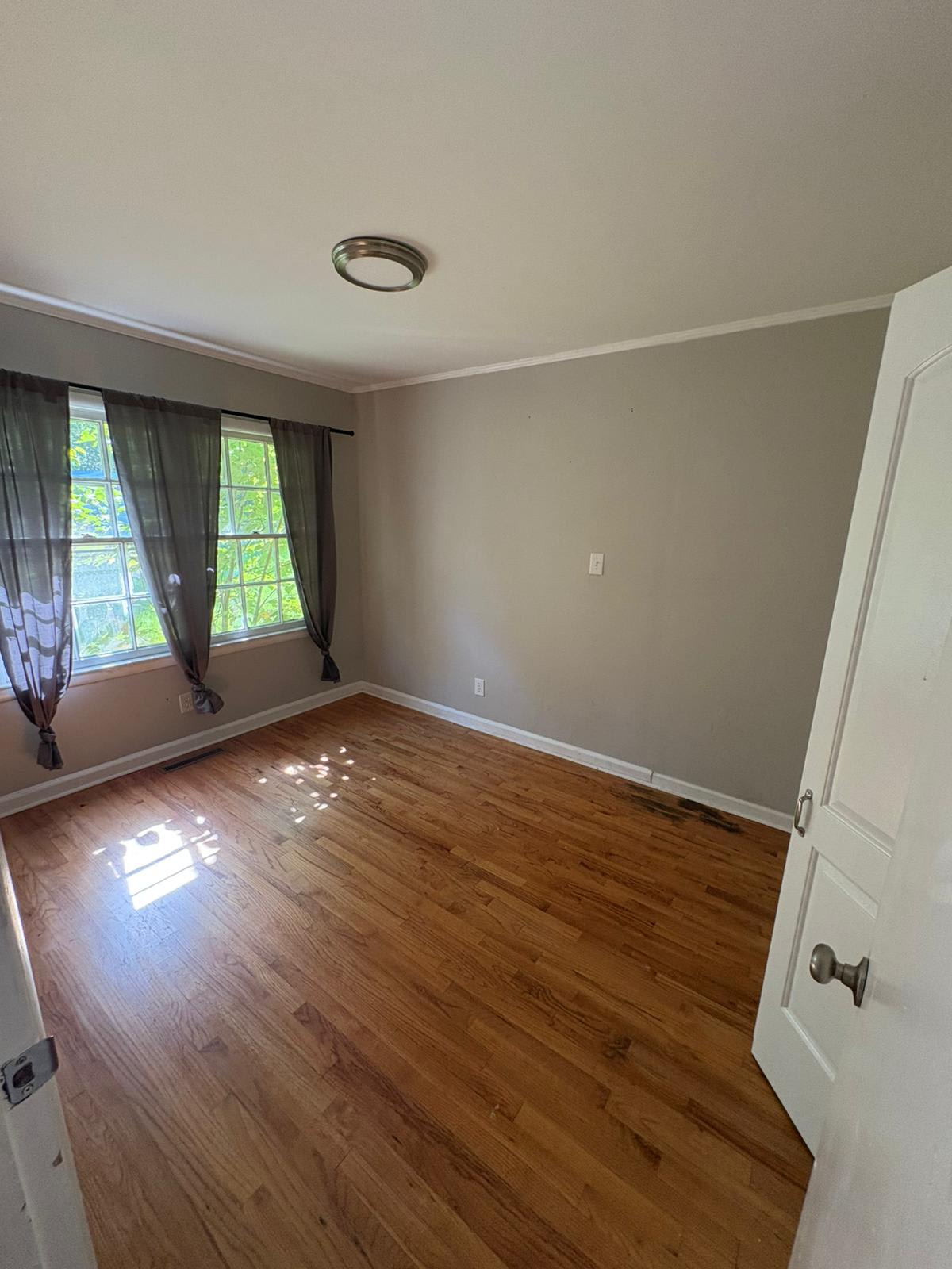 4322 Fairfax Drive – photo 5