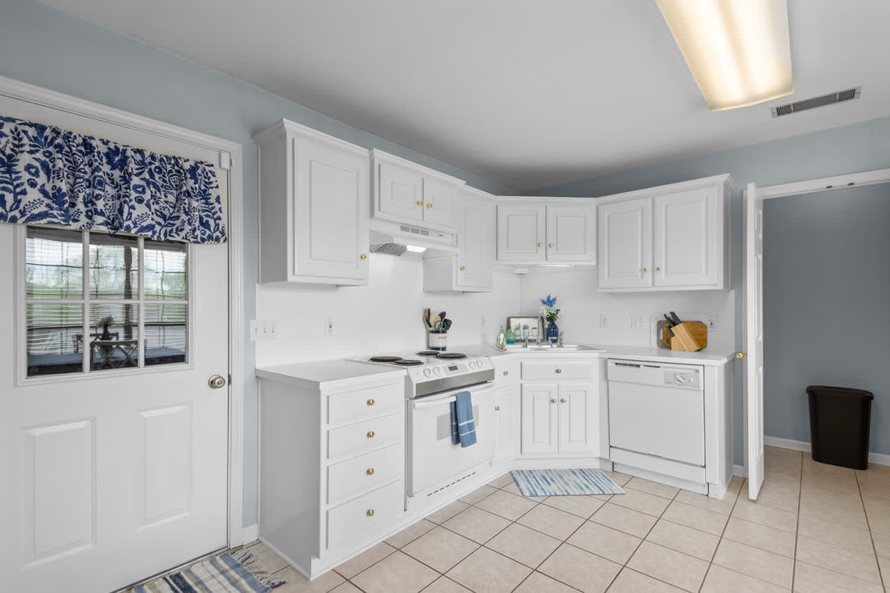 135 Willow Grove Rd – photo 4